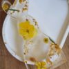 Lapin déco fleurs naturelles - jaunes & blanc